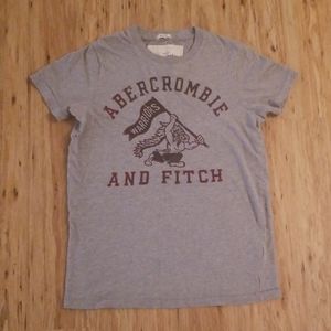 Abercrombie & Fitch tee